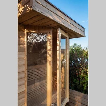 Gite Du Mont Plaisir Villa Chouvigny Ngoại thất bức ảnh