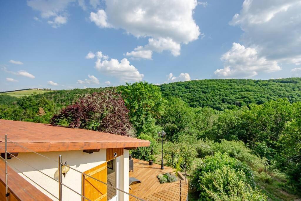 Gite Du Mont Plaisir Villa Chouvigny Ngoại thất bức ảnh