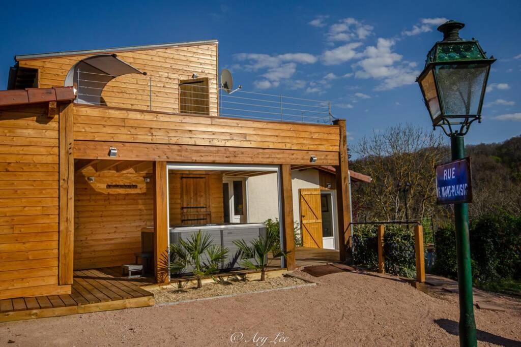 Gite Du Mont Plaisir Villa Chouvigny Ngoại thất bức ảnh