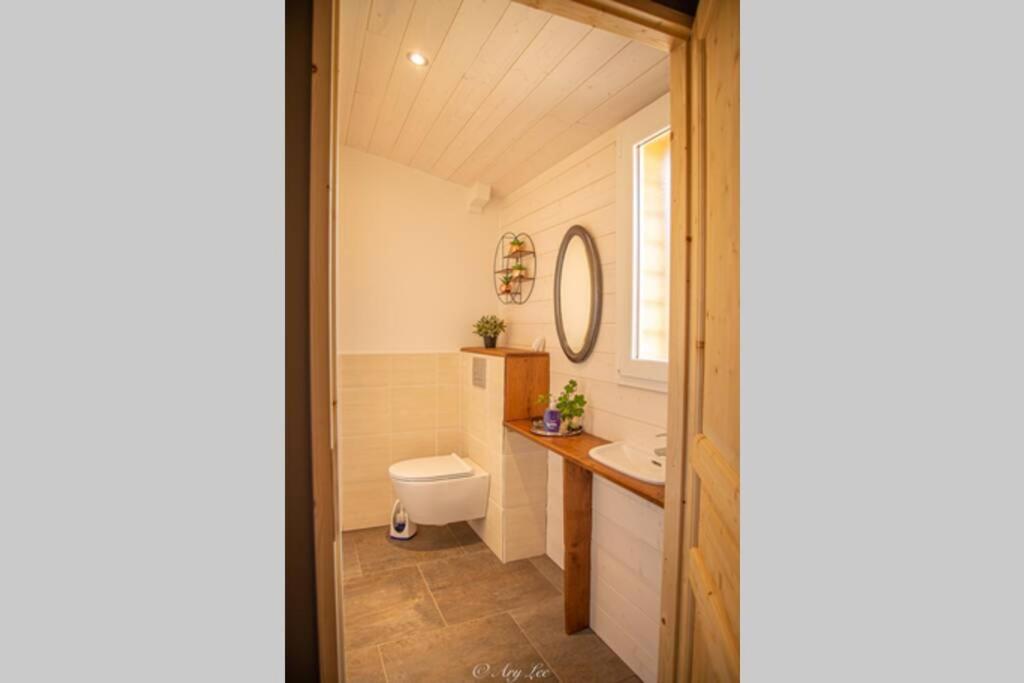Gite Du Mont Plaisir Villa Chouvigny Ngoại thất bức ảnh