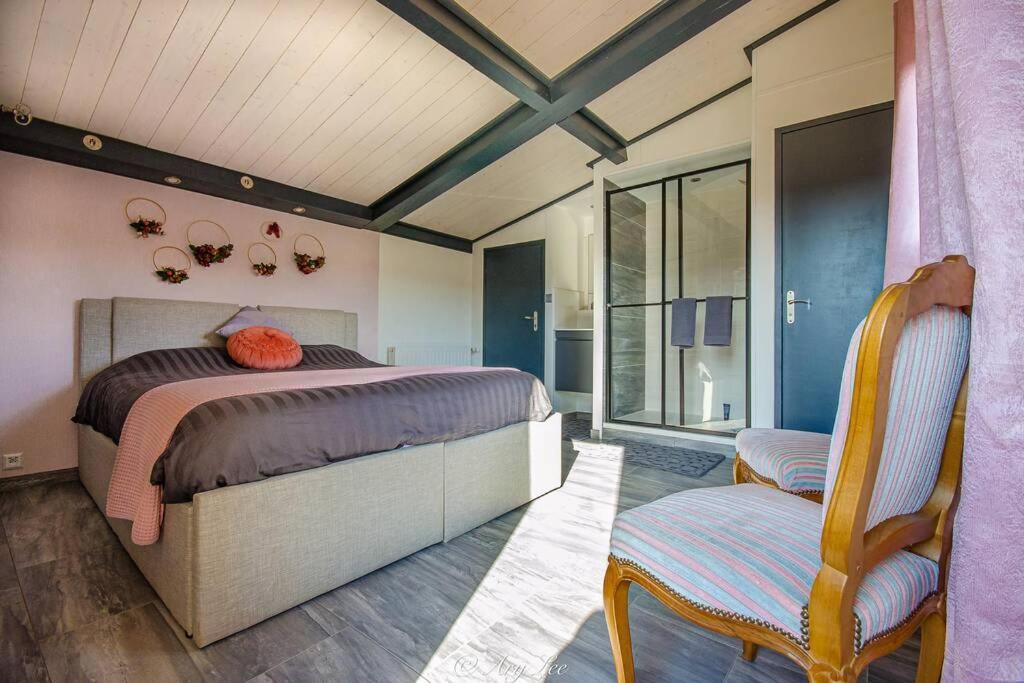 Gite Du Mont Plaisir Villa Chouvigny Ngoại thất bức ảnh